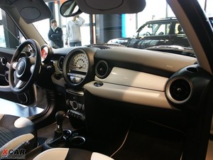 2009S 50 CAMDEN п؅^