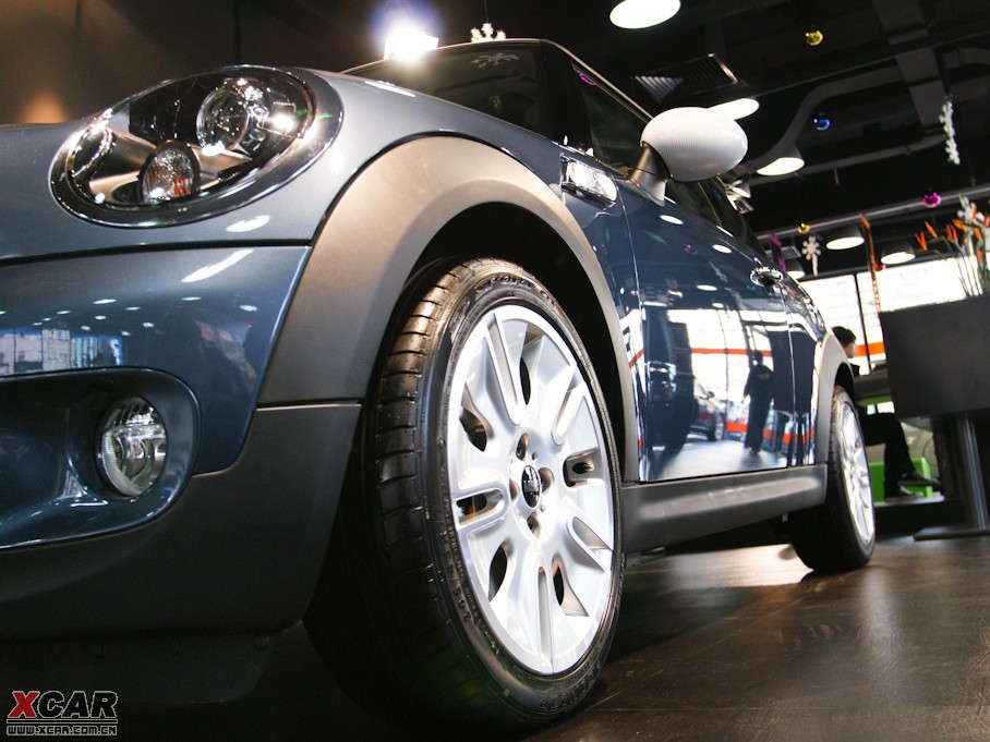 2009MINI S 50 CAMDEN