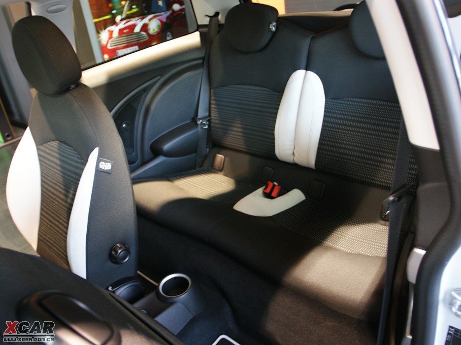 2009MINI S 50 CAMDEN