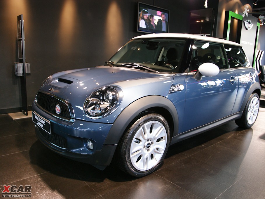 2009MINI S 50 CAMDEN