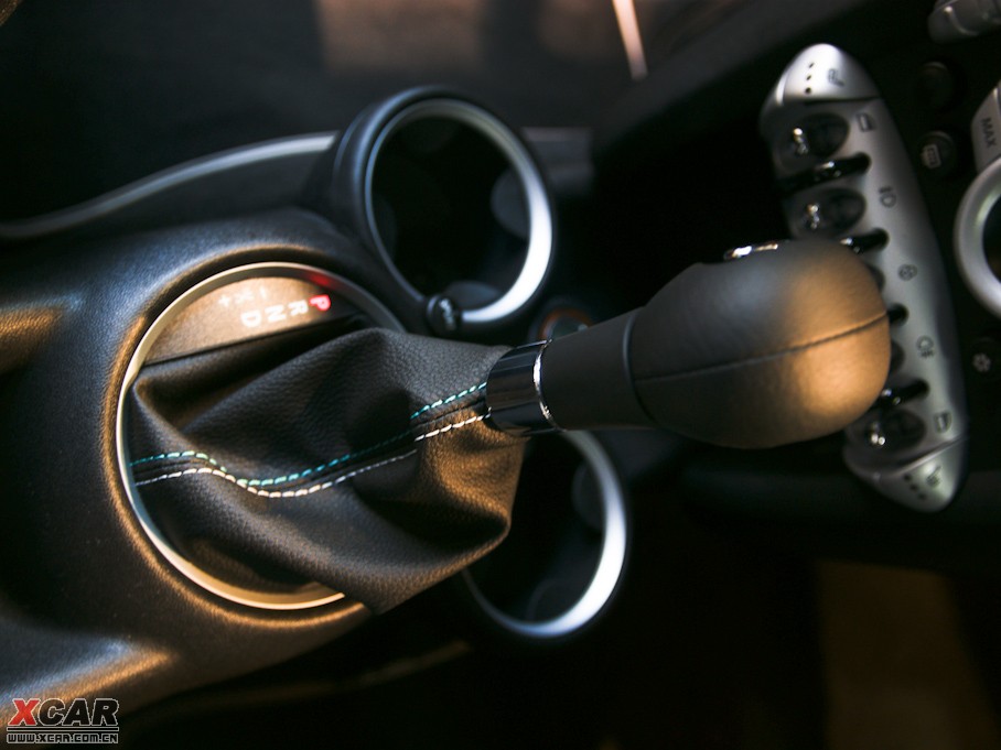 2009MINI S 50 CAMDEN