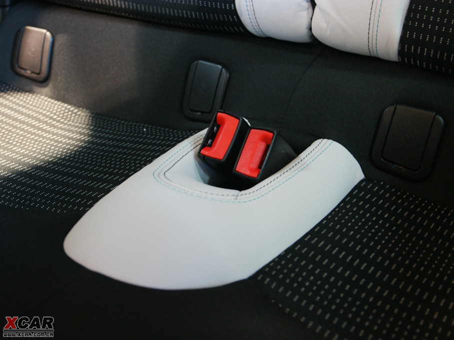 2009MINI S 50 CAMDEN