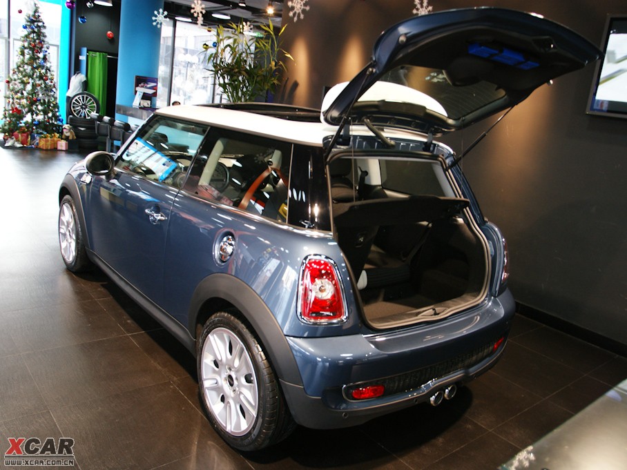 2009MINI S 50 CAMDEN