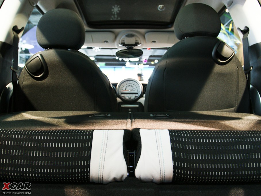 2009MINI S 50 CAMDEN