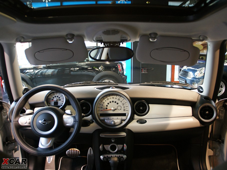 2009MINI S 50 CAMDEN