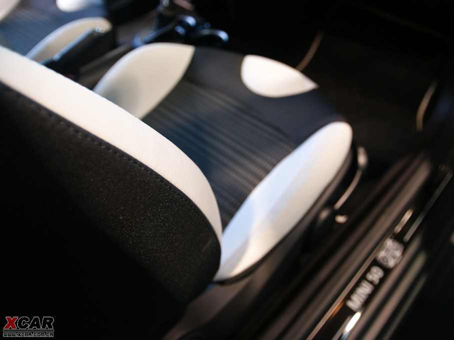 2009MINI S 50 CAMDEN