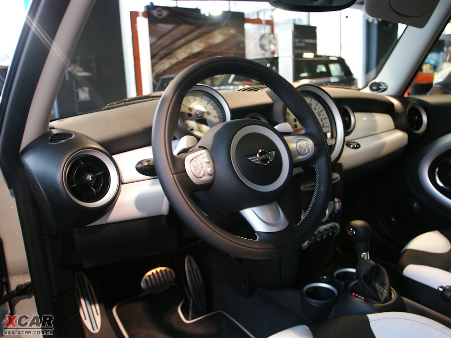 2009MINI S 50 CAMDEN