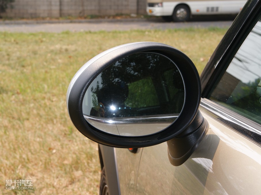 2009MINI CLUBMAN Cheer