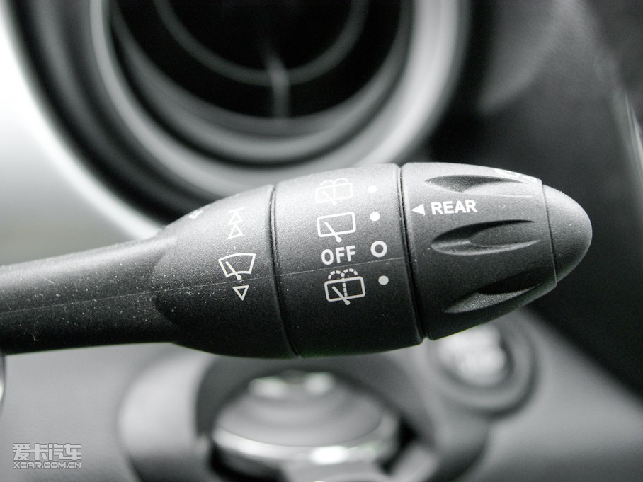 2009MINI CLUBMAN Cheer