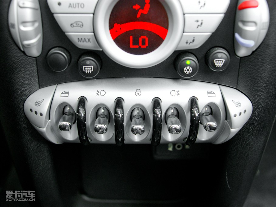 2009MINI CLUBMAN Cheer