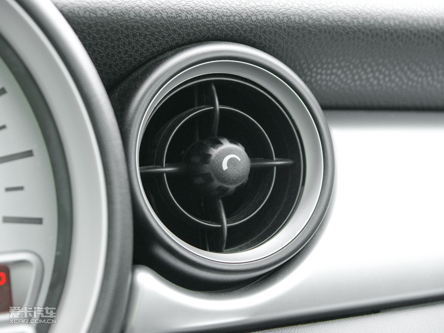 2009MINI CLUBMAN Cheer