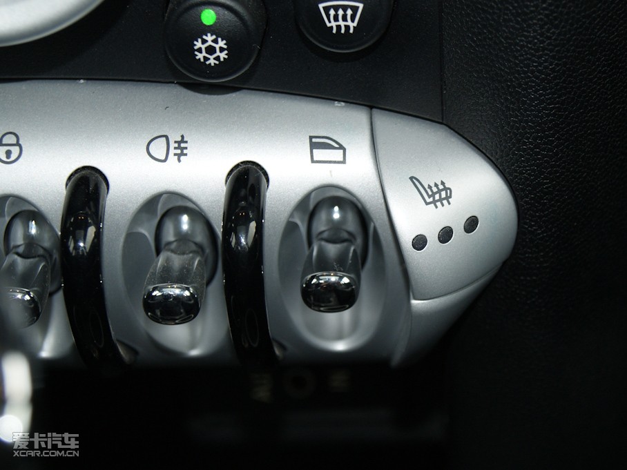 2009MINI CLUBMAN Cheer