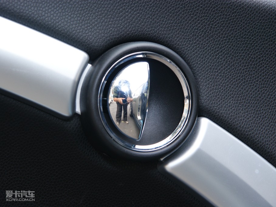 2009MINI CLUBMAN Cheer