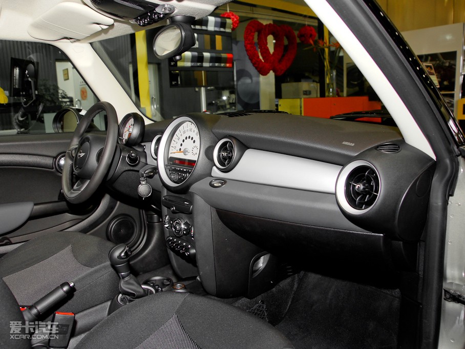 2011MINI CLUBMAN ONE