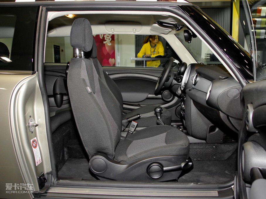 2011MINI CLUBMAN ONE