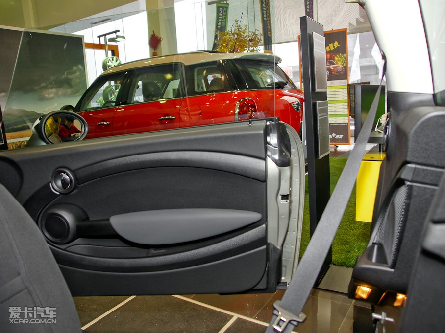 2011MINI CLUBMAN ONE