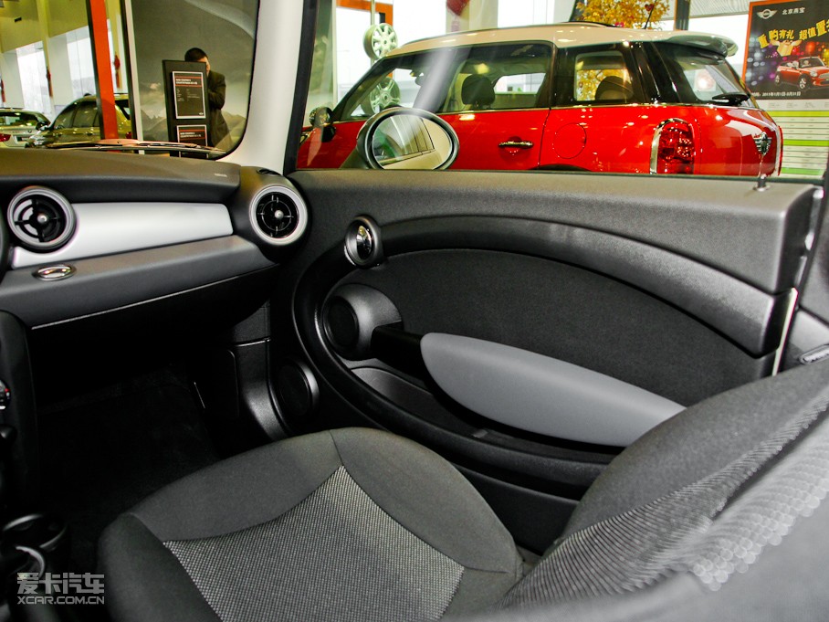 2011MINI CLUBMAN ONE