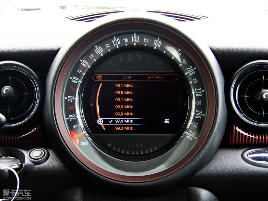 2011MINI CLUBMAN COOPER Hampton