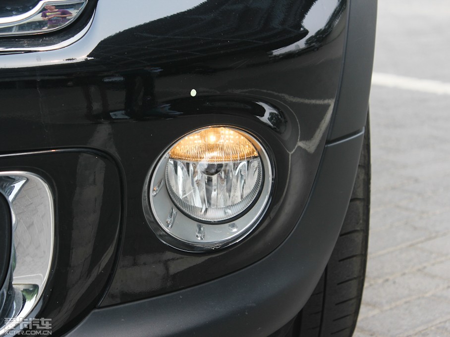 2011MINI CLUBMAN COOPER Excitement