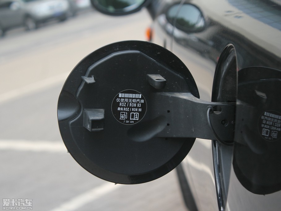 2011MINI CLUBMAN COOPER Excitement