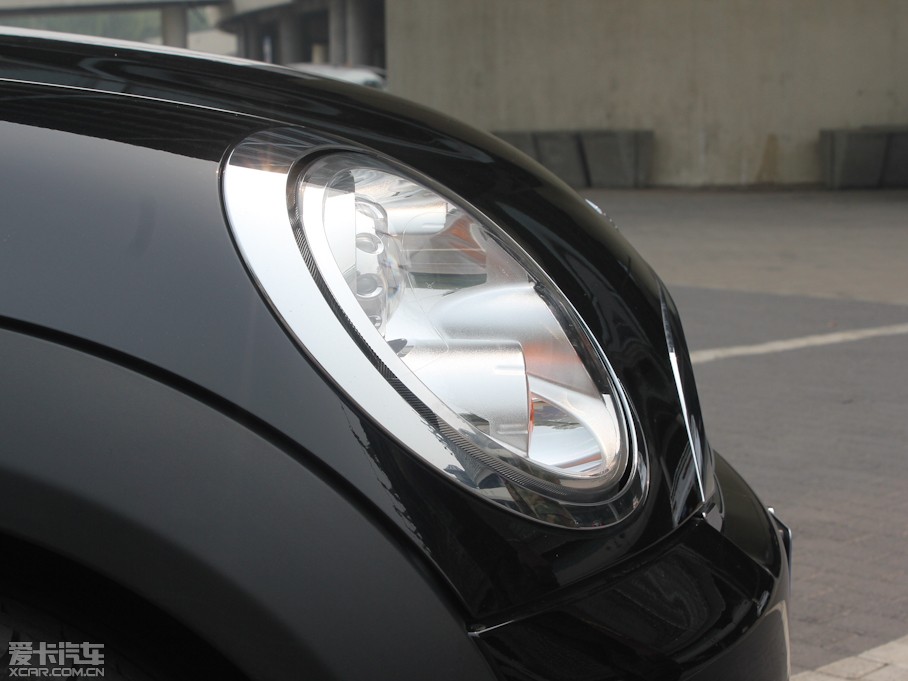 2011MINI CLUBMAN COOPER Excitement