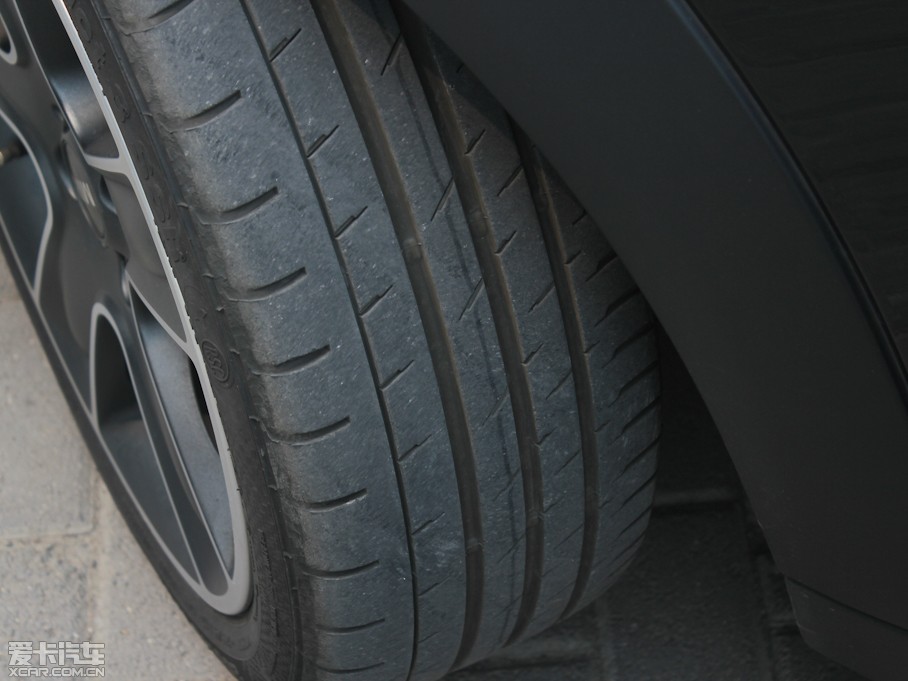 2011MINI CLUBMAN COOPER Excitement