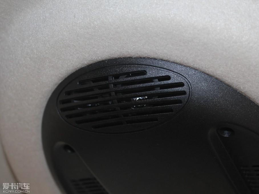 2011MINI CLUBMAN COOPER Excitement