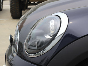 2011COOPER Hampton ^