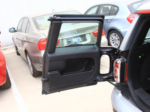 2011COOPER Hampton g