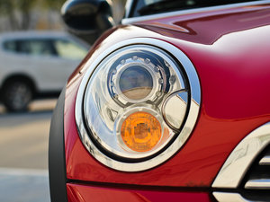 2011COOPER Hampton ^