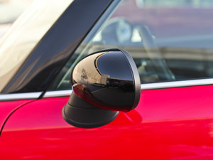 2011COOPER Hampton ^