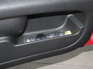 2011COOPER Hampton g