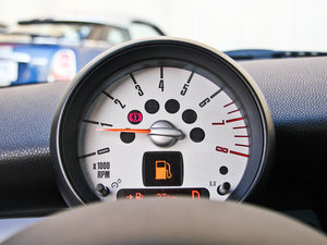 2011COOPER Hampton п؅^