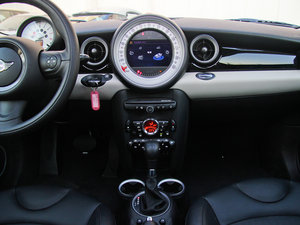 2011COOPER Hampton п؅^(q)