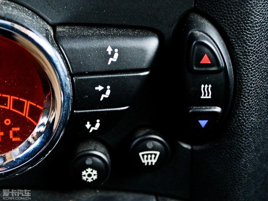 2011MINI CLUBMAN COOPER S Excitement