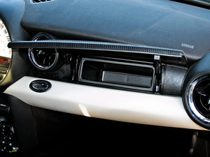 2011COOPER S Excitement g