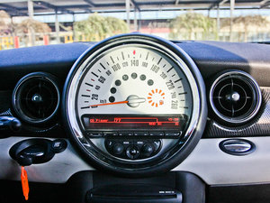 2011COOPER S Excitement {(dio)L(fng)