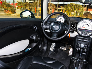 2011COOPER S Excitement g