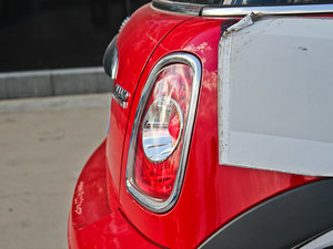 2011COOPER Fun (x)(ji)^