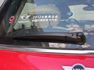 2011COOPER Fun (x)(ji)^