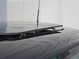 2011COOPER Fun (x)(ji)^