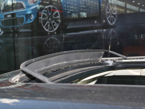 2011COOPER Fun (x)(ji)^