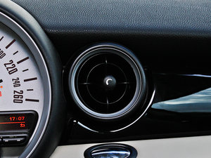 2011COOPER Fun {(dio)L(fng)