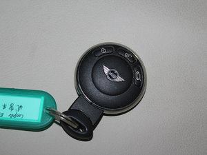 2011款COOPER Fun 车钥匙