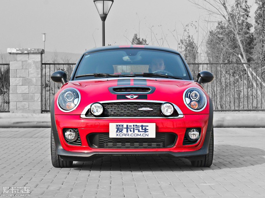 2012MINI COUPE JCW