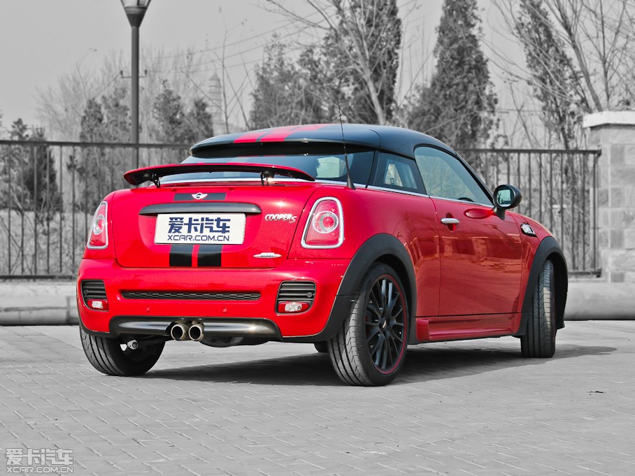 2012MINI COUPE JCW