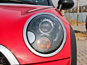2012款JCW 大灯