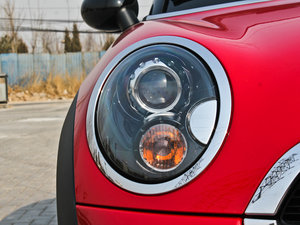 2012JCW ^