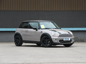 2012COOPER Baker Street w^