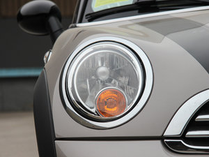 2012COOPER Baker Street ^